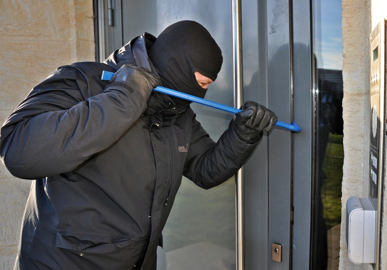 Top 9 burglary deterrents for 2022